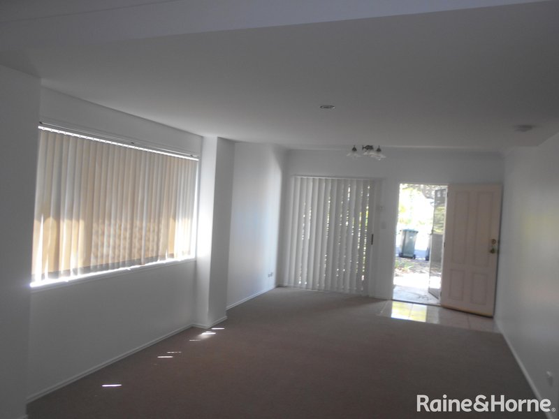 Photo - 6/89 Daw Road, Runcorn QLD 4113 - Image 4