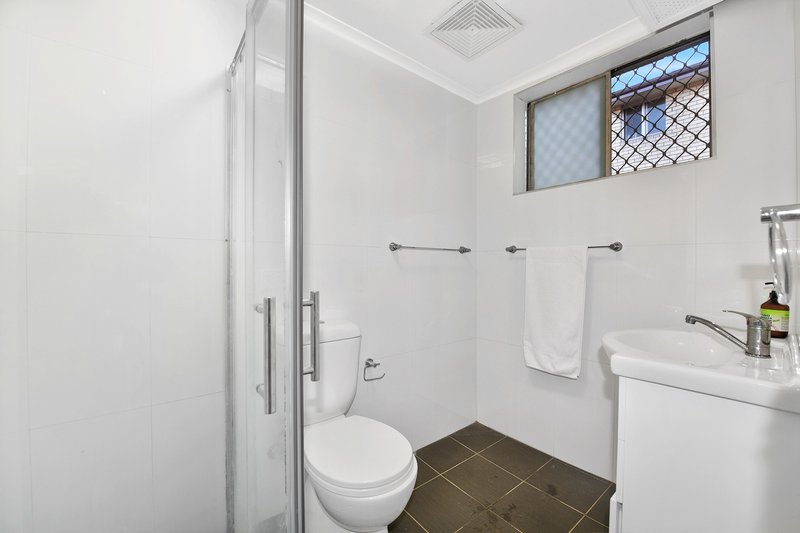 Photo - 6/89 Northumberland Road, Auburn NSW 2144 - Image 5