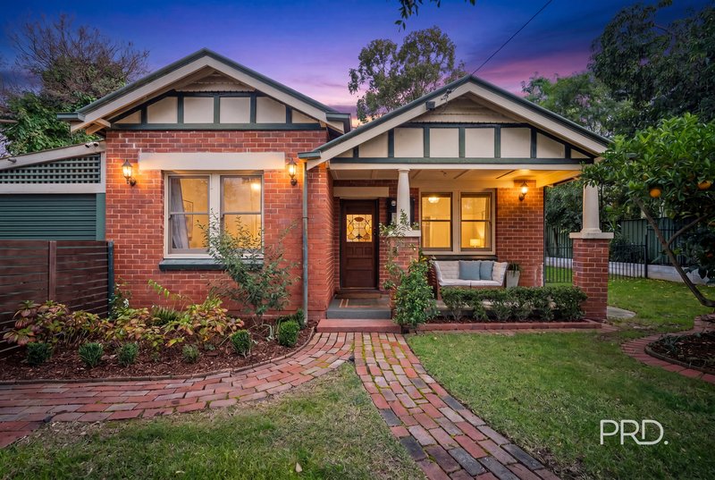 Photo - 689 Pemberton Street, Albury NSW 2640 - Image 1