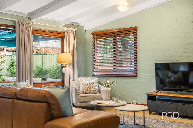Photo - 689 Pemberton Street, Albury NSW 2640 - Image 5