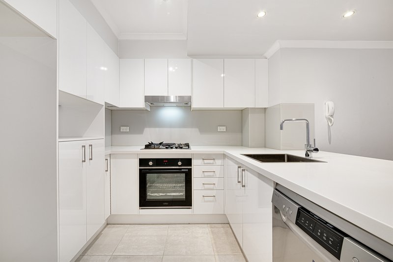 Photo - 689/83-93 Dalmeny Avenue, Rosebery NSW 2018 - Image 2