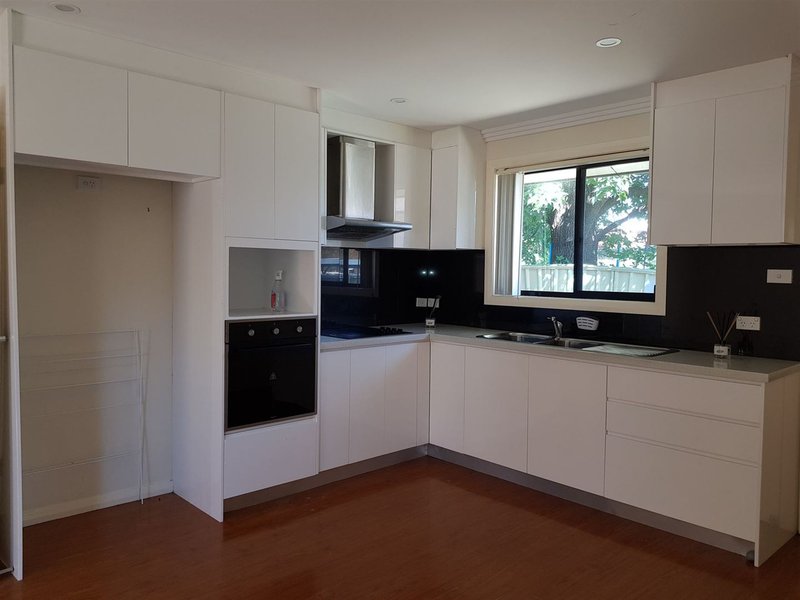 Photo - 68A Catalina Street, North St Marys NSW 2760 - Image 2