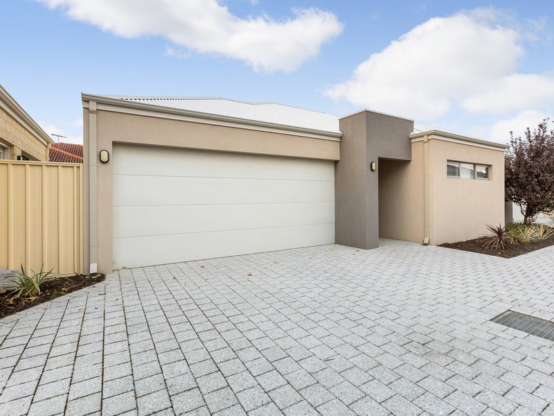 Photo - 68b Jubilee Street, Beckenham WA 6107 - Image 1