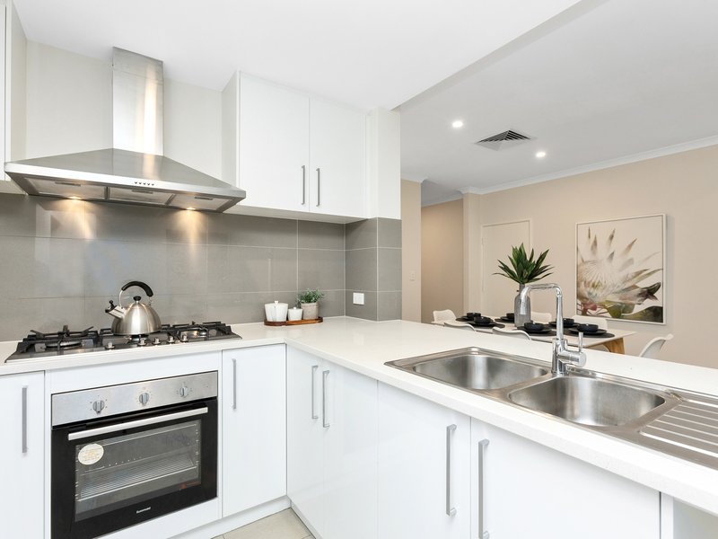 Photo - 68b Jubilee Street, Beckenham WA 6107 - Image 17