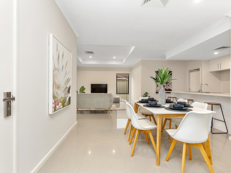 Photo - 68b Jubilee Street, Beckenham WA 6107 - Image 18