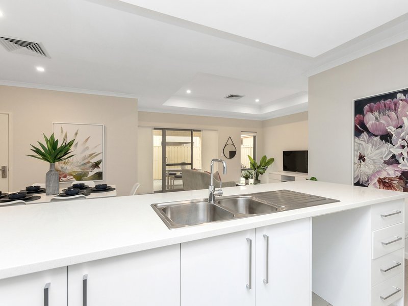 Photo - 68b Jubilee Street, Beckenham WA 6107 - Image 19