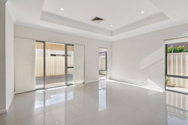 Photo - 68B Jubilee Street, Beckenham WA 6107 - Image 7