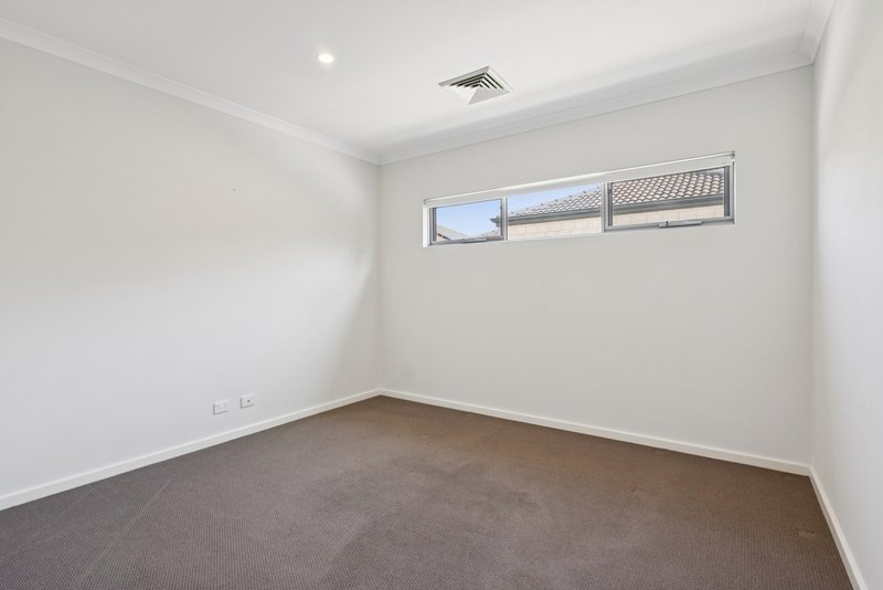 Photo - 68B Jubilee Street, Beckenham WA 6107 - Image 8