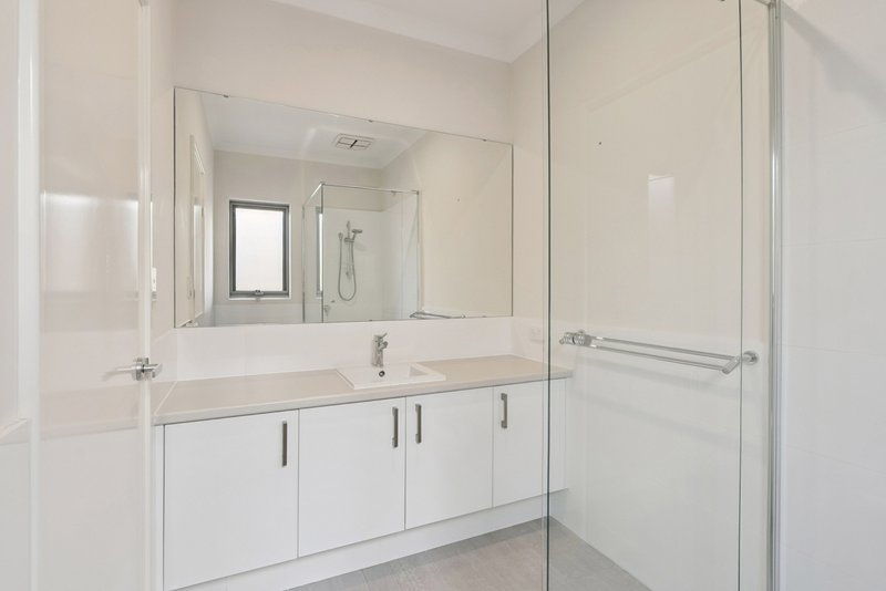 Photo - 68B Jubilee Street, Beckenham WA 6107 - Image 9