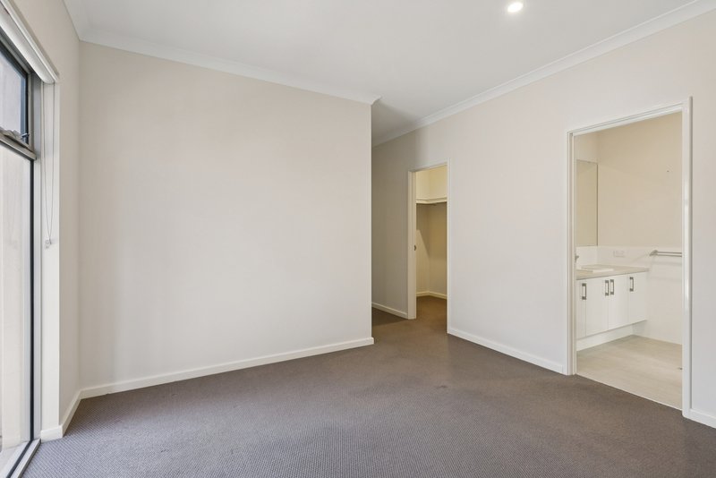 Photo - 68B Jubilee Street, Beckenham WA 6107 - Image 12