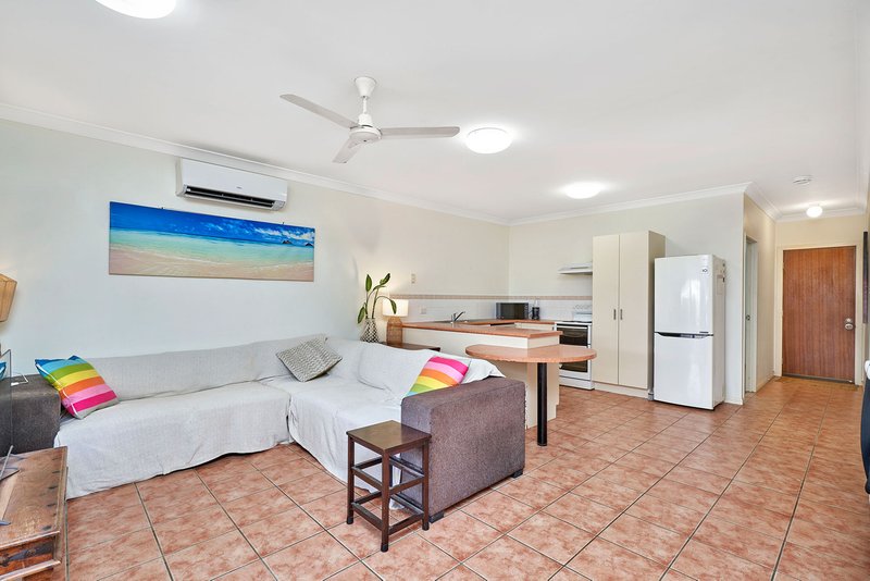 Photo - 6/9-11 Oyster Court, Trinity Beach QLD 4879 - Image 4