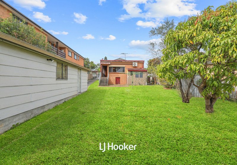 Photo - 69-71 Yangoora Road, Lakemba NSW 2195 - Image 5