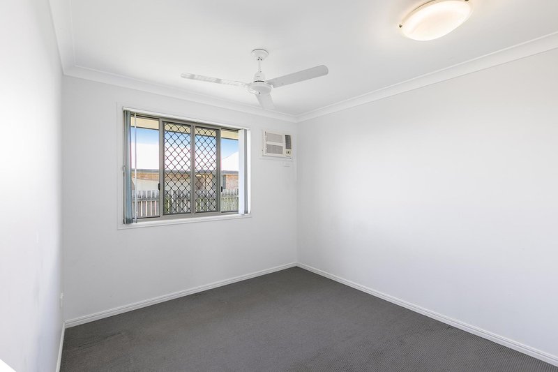 Photo - 69 Abby Drive, Gracemere QLD 4702 - Image 3
