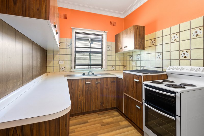 Photo - 69 Addison Street, Shellharbour NSW 2529 - Image 2