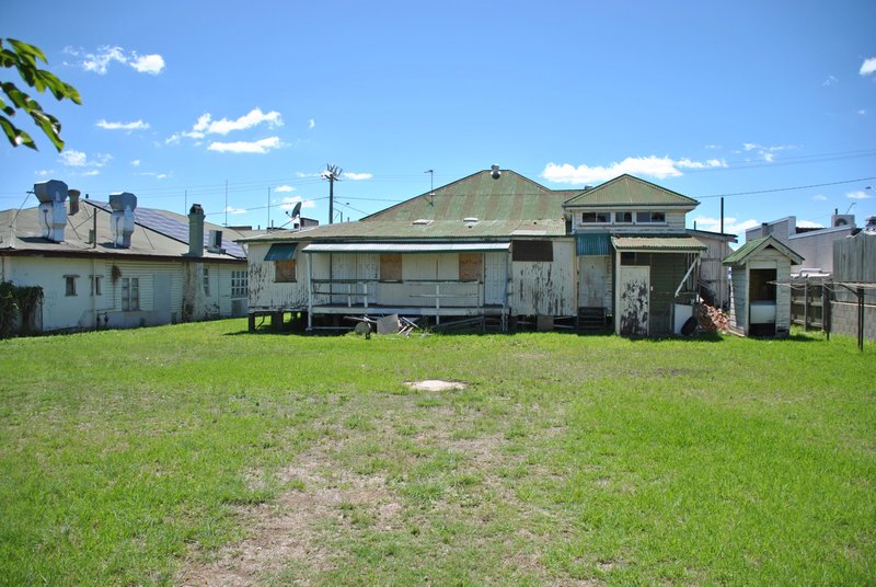 Photo - 69 Albion Street, Warwick QLD 4370 - Image 8