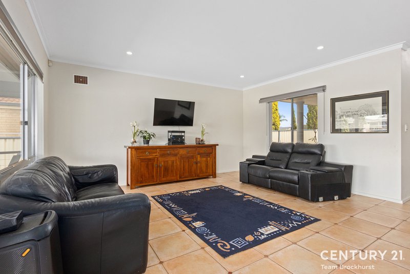 Photo - 69 Allambi Way, South Yunderup WA 6208 - Image 15