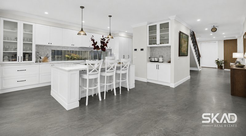 Photo - 69 Alloca Crescent, Donnybrook VIC 3064 - Image 5