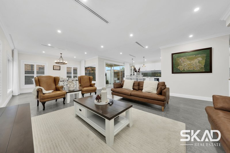 Photo - 69 Alloca Crescent, Donnybrook VIC 3064 - Image 10