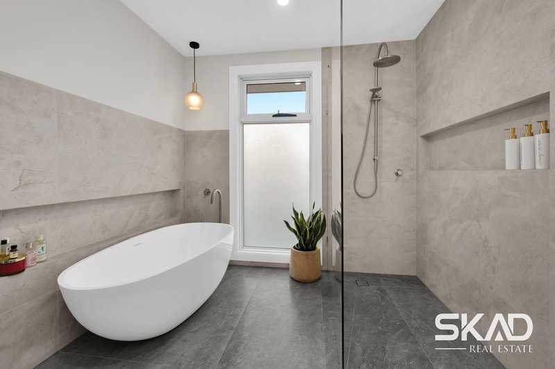 Photo - 69 Alloca Crescent, Donnybrook VIC 3064 - Image 20