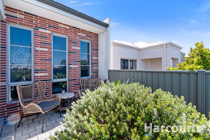 Photo - 69 Aviator Boulevard, Clarkson WA 6030 - Image 4