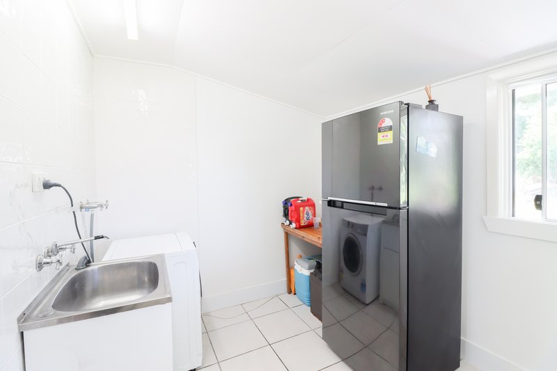 Photo - 69 Avon Street, Leichhardt QLD 4305 - Image 11