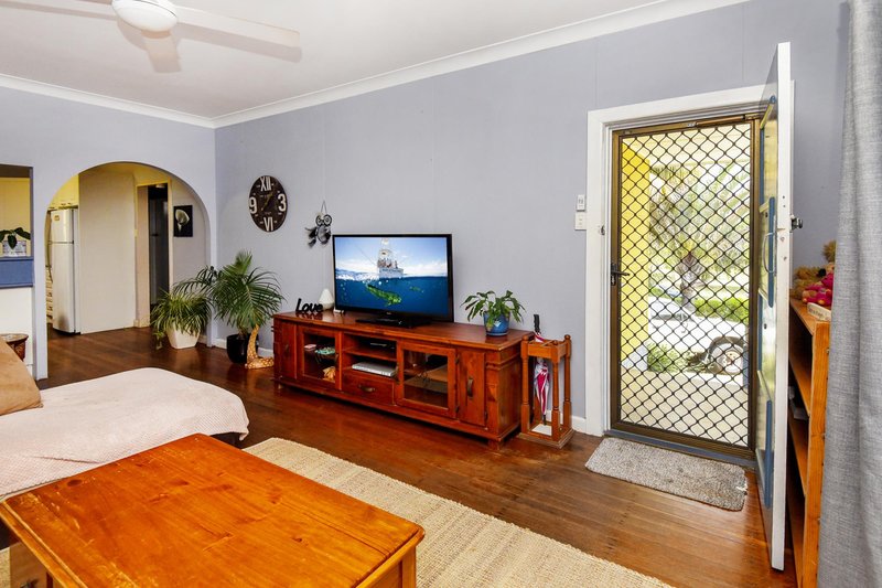 Photo - 69 Azalea Avenue, Coffs Harbour NSW 2450 - Image 5