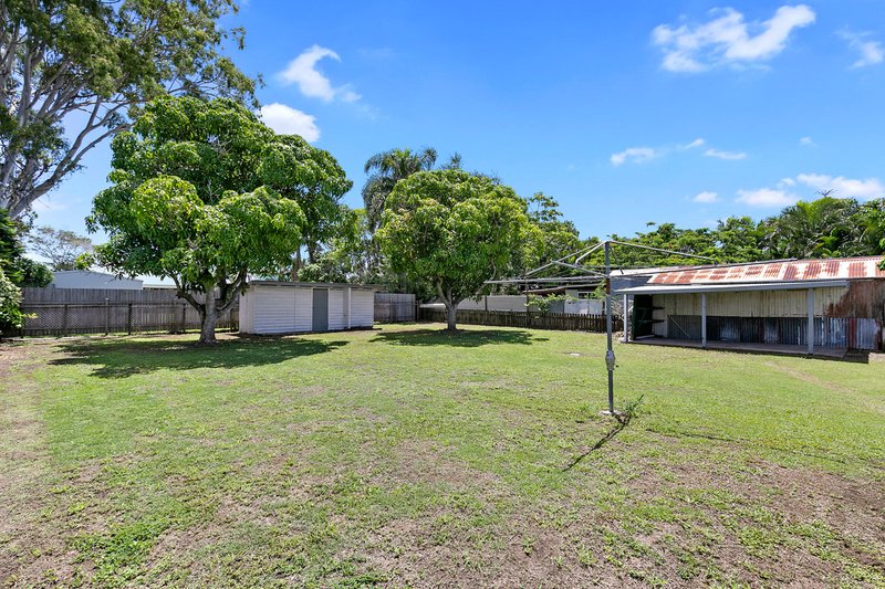 Photo - 69 Beach Road, Pialba QLD 4655 - Image 14