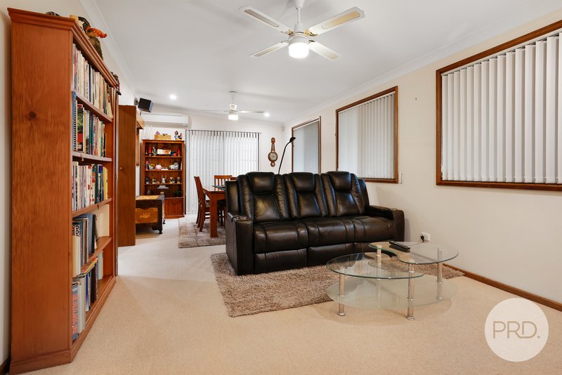 Photo - 69 Blaxland Way, Tamworth NSW 2340 - Image 9