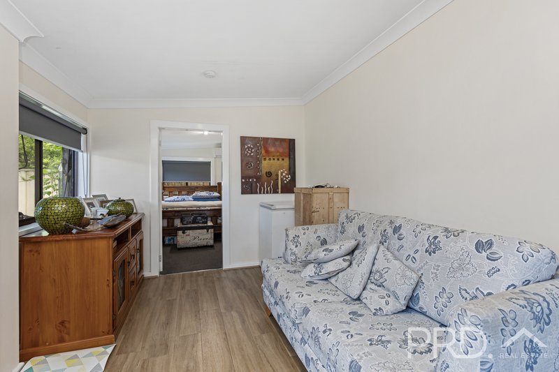 Photo - 69 Blowering Road, Tumut NSW 2720 - Image 11