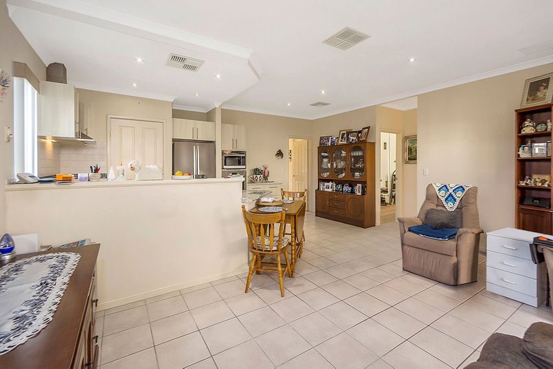 Photo - 6/9 Bradbury Street, Rockingham WA 6168 - Image 7