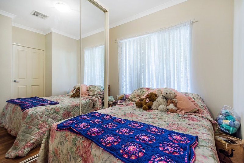 Photo - 6/9 Bradbury Street, Rockingham WA 6168 - Image 10