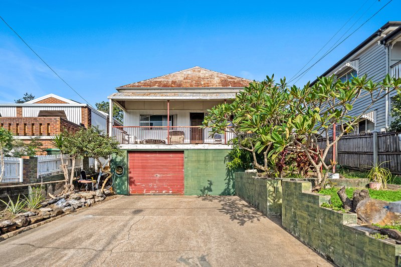 Photo - 69 Brisbane Road, Bundamba QLD 4304 - Image 2