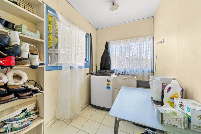 Photo - 69 Brisbane Road, Bundamba QLD 4304 - Image 13