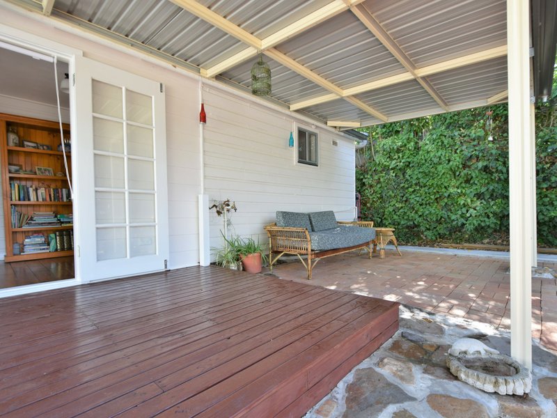 Photo - 69 Brock Street, Young NSW 2594 - Image 17