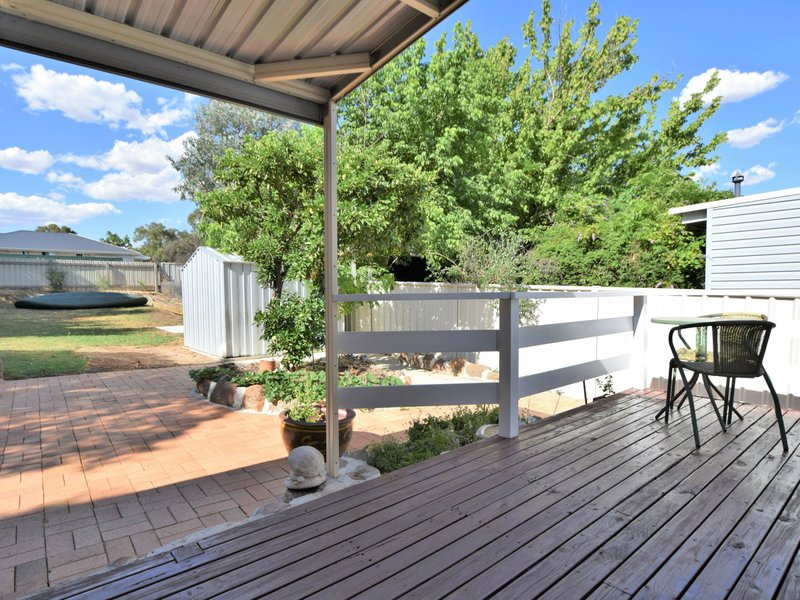 Photo - 69 Brock Street, Young NSW 2594 - Image 18