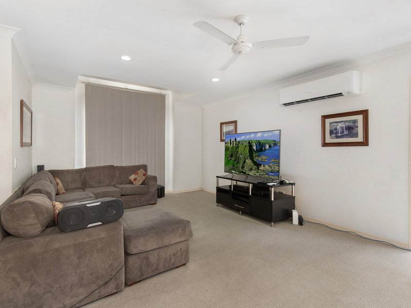 Photo - 69 Burrendong Road, Coombabah QLD 4216 - Image 2