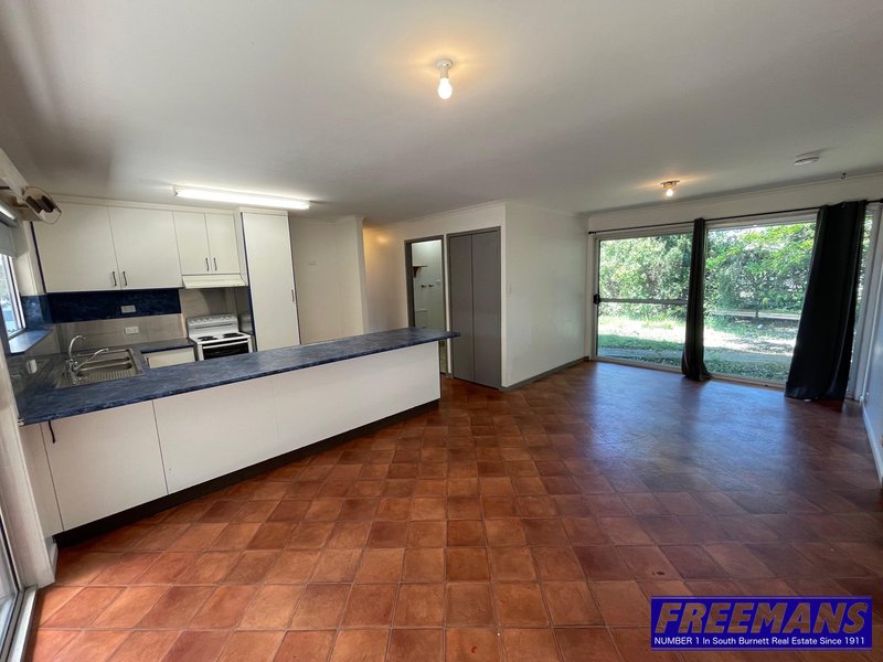 Photo - 69 Chester Street, Nanango QLD 4615 - Image 2