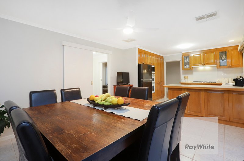 Photo - 69 Clarke Drive, Gladstone Park VIC 3043 - Image 10