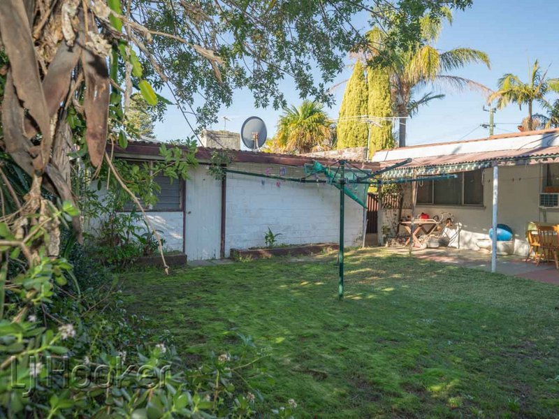 Photo - 69 Clarkson Road, Maylands WA 6051 - Image 20