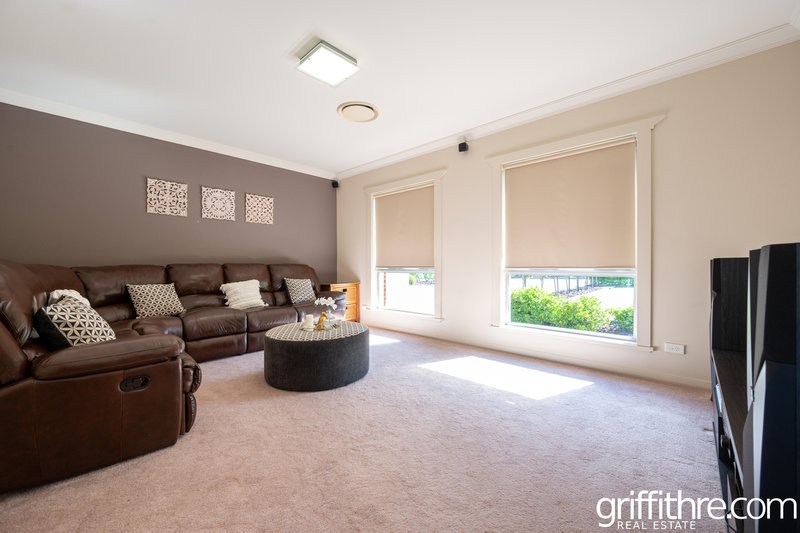 Photo - 69 Clifton Boulevard, Griffith NSW 2680 - Image 6