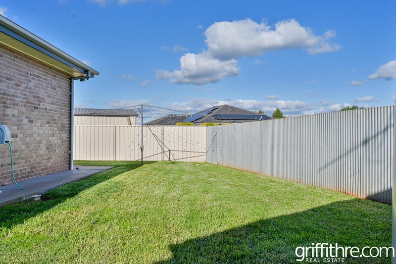 Photo - 69 Clifton Boulevard, Griffith NSW 2680 - Image 35