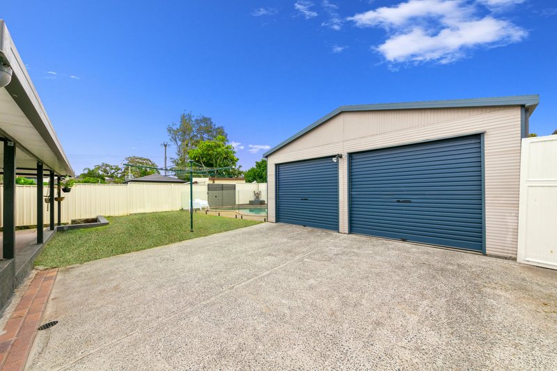 Photo - 69 Coonanga Avenue, Budgewoi NSW 2262 - Image 3