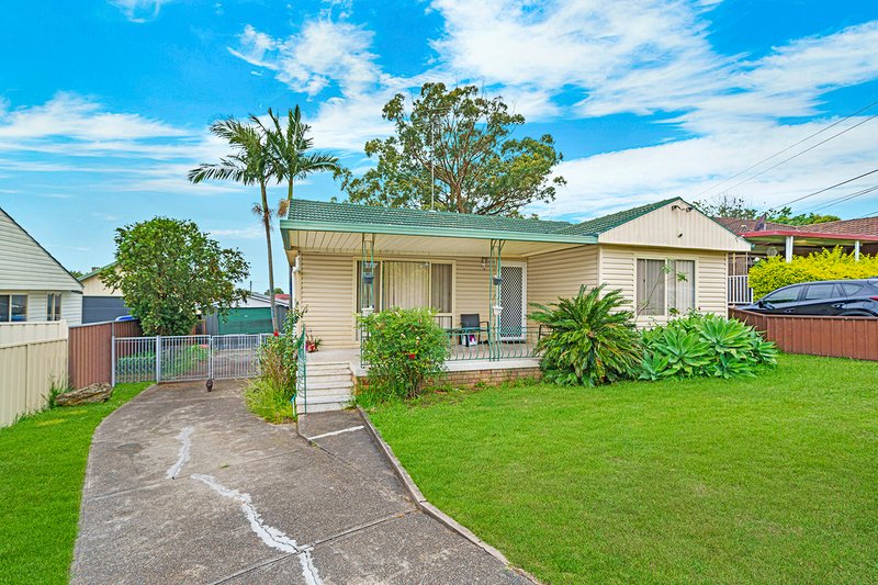 Photo - 69 Crayford Cresent , Mount Pritchard NSW 2170 - Image