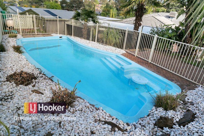 Photo - 69 Cronulla Drive, Redwood Park SA 5097 - Image 11