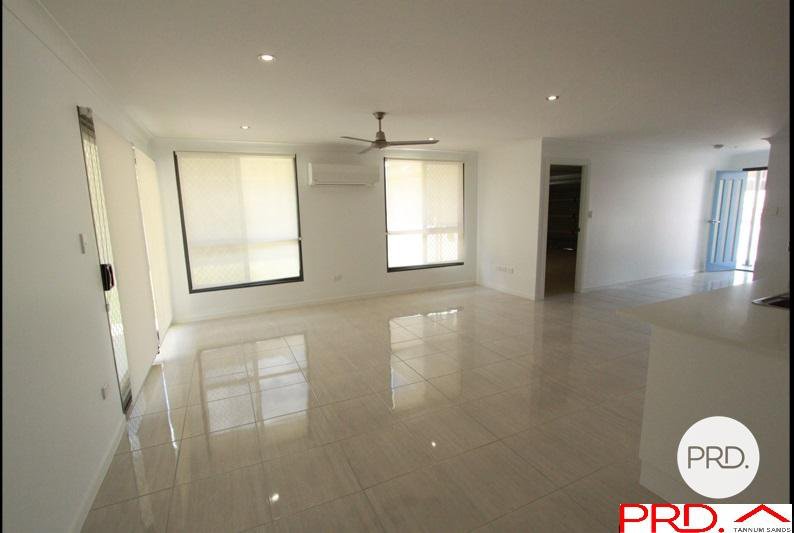 Photo - 69 Daintree Boulevard, New Auckland QLD 4680 - Image 2