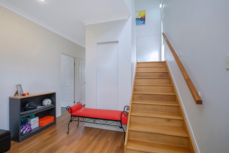 Photo - 69 Daisy Road, Manly West QLD 4179 - Image 6