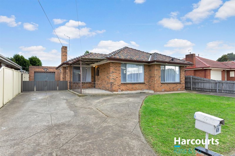 69 Darebin Drive, Thomastown VIC 3074