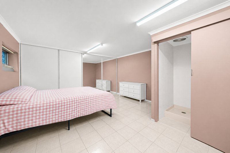 Photo - 69 Donald Street, Camp Hill QLD 4152 - Image 27