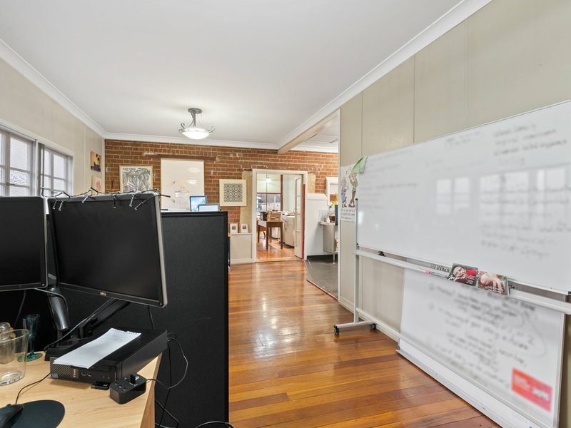 Photo - 69 Dragon Street, Warwick QLD 4370 - Image 7