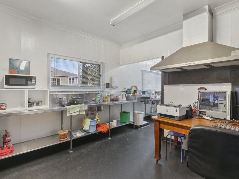 Photo - 69 Dragon Street, Warwick QLD 4370 - Image 9